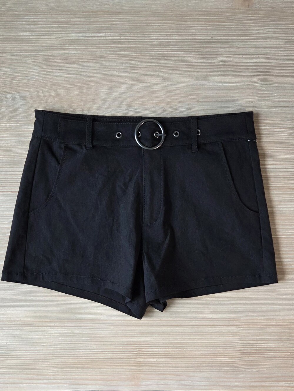 Madden NYC Black High Rise Belted Stretch Shorts Womens Size Large